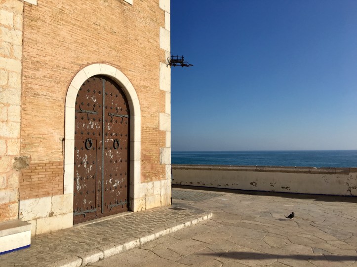 E5E9D9BA-30B8-4147-94A6-9EBDE4100E7E